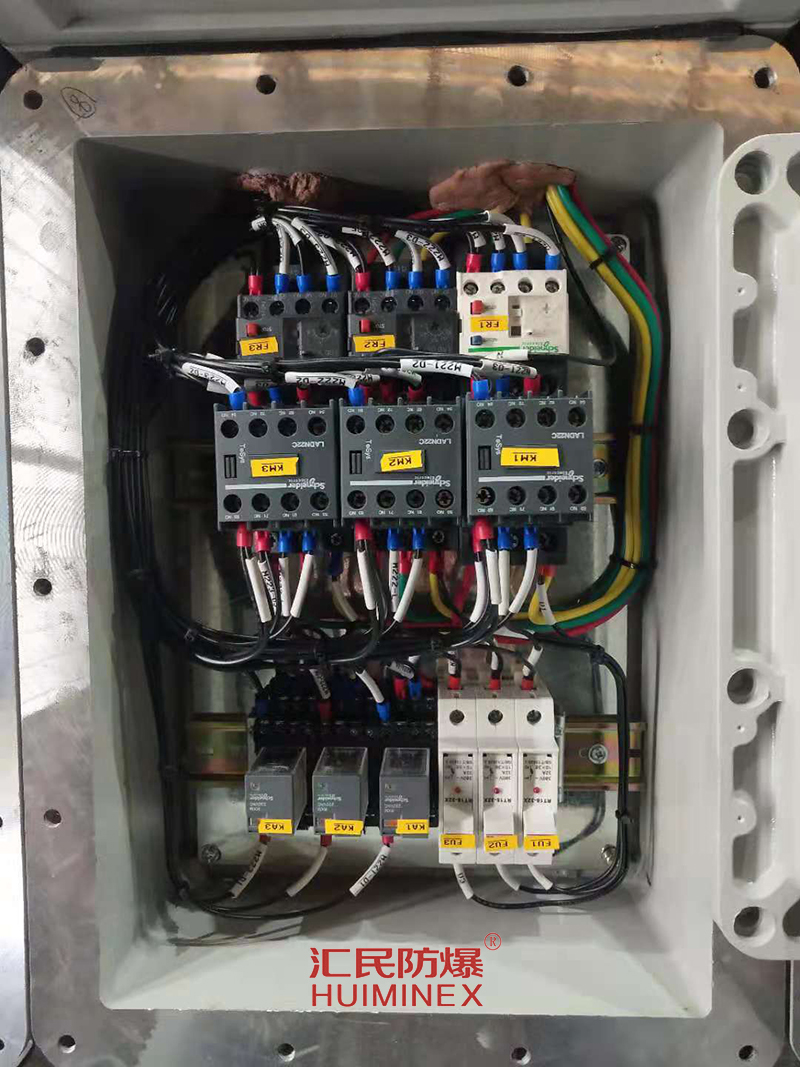 安徽匯民防爆電氣有限公司防爆正壓柜排線(xiàn) 安徽匯民防爆電氣有限公司防爆正壓柜排線(xiàn)